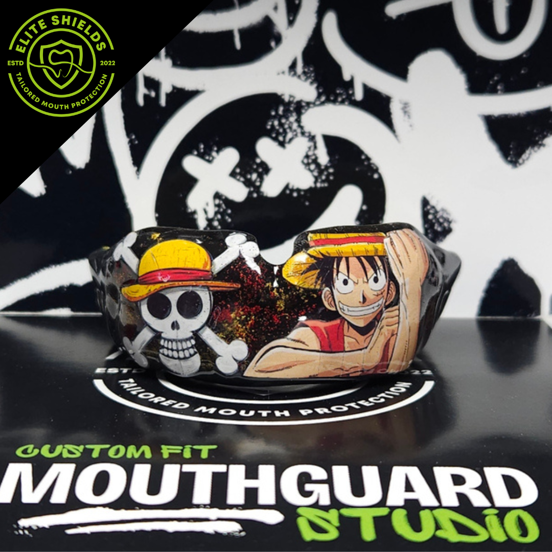 Custom fit gumshield with text and graphics